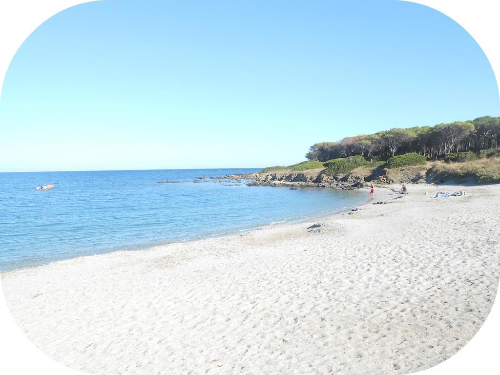 Appartamenti Agrustos Budoni Ruang foto